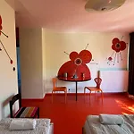 Lalala *