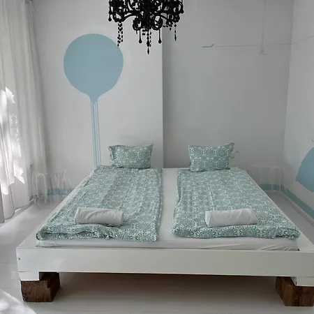 Lalala Апартаменты *