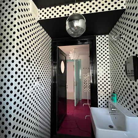 Διαμέρισμα Lalala Arthotel & Wine Bar